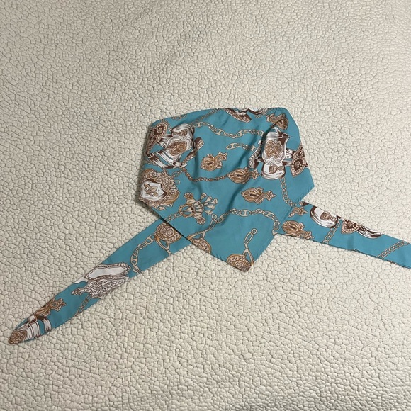ZAFUL Scarf Tie Top - Picture 1 of 3